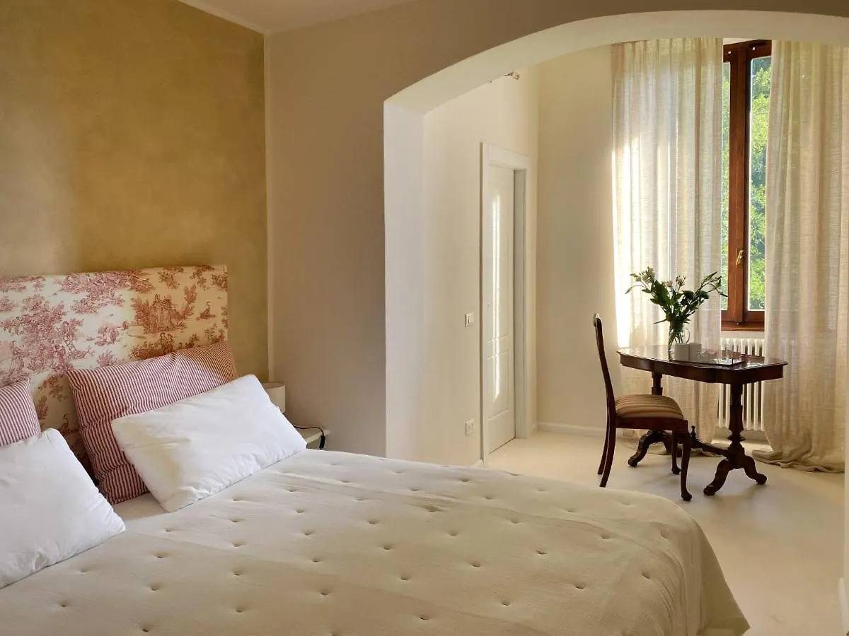 تريميتْسّو Villa Lina فندق مبيت وإفطار