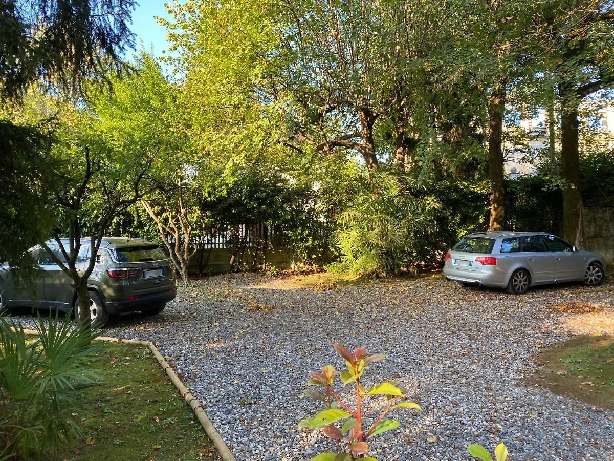 **** فندق مبيت وإفطار تريميتْسّو Villa Lina إيطاليا