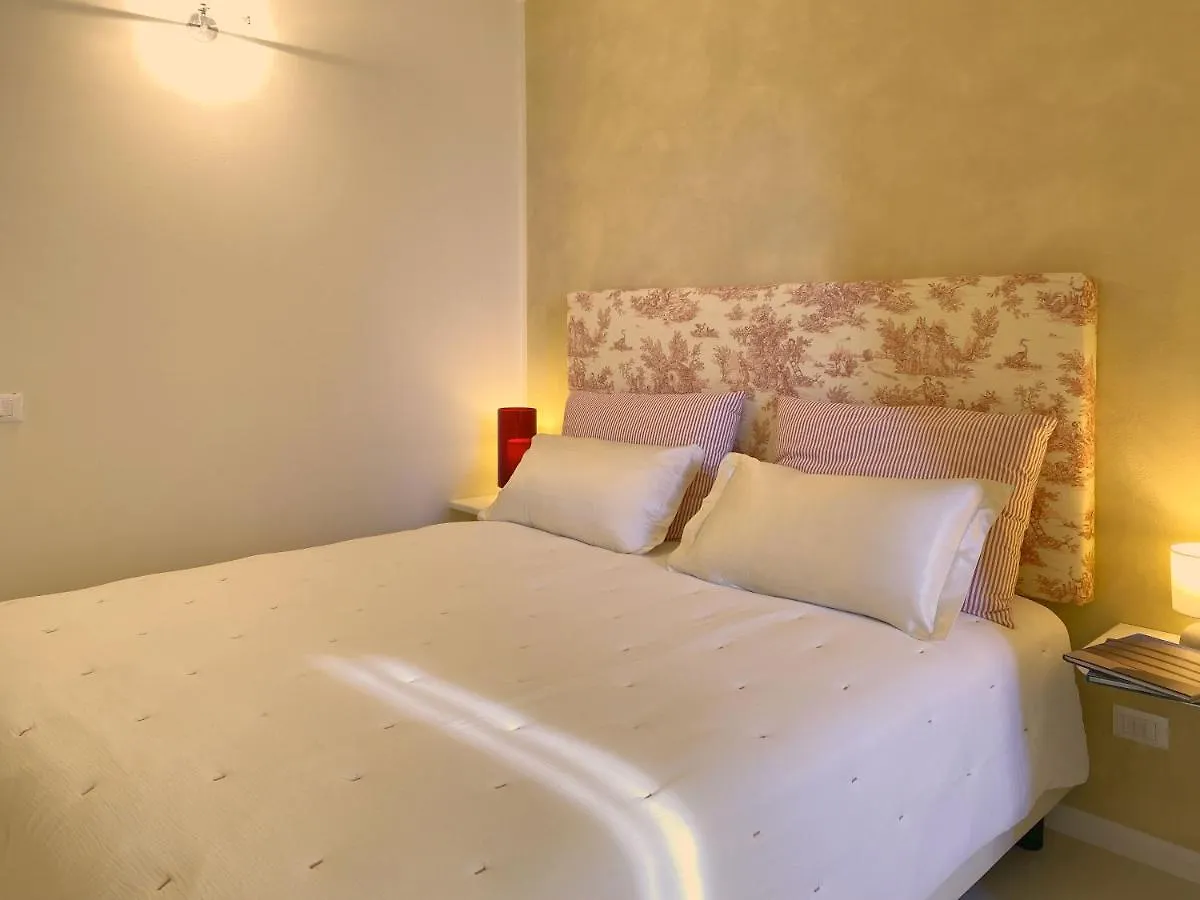 فندق مبيت وإفطار تريميتْسّو Villa Lina